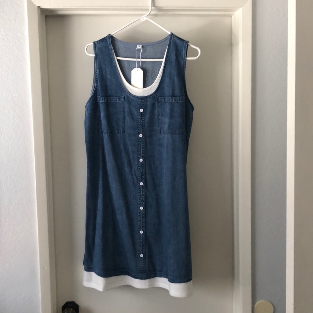 Denim dress. Size medium